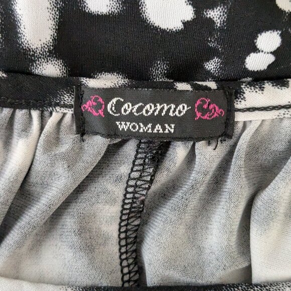 COCOMO WOMAN Black/White Short Sleeve Smocked Hips Pullover Top; Size 18W - Picture 4 of 5